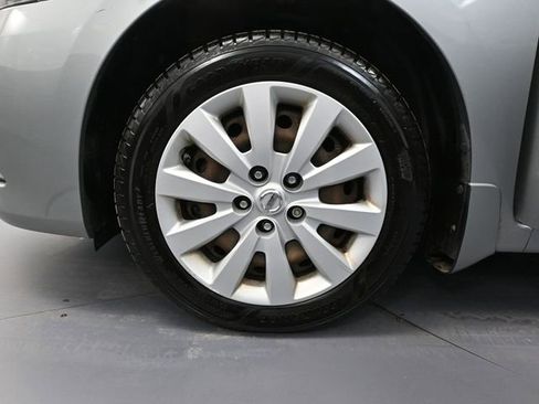 Used 2014 Nissan Sentra S image 15