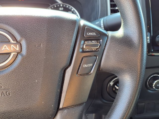 Used 2024 Nissan Frontier SV AWD/4WD image 6