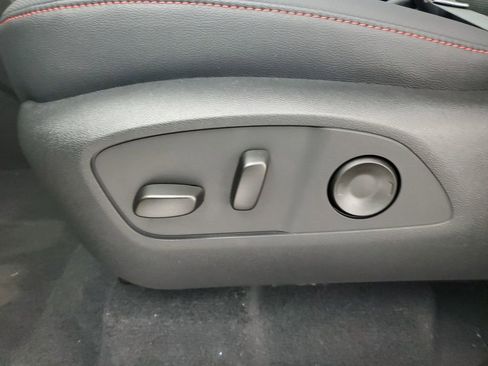 New 2026 Chevrolet Traverse Z71 image 30