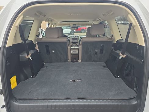 Used 2021 Lexus GX 460 Premium image 13