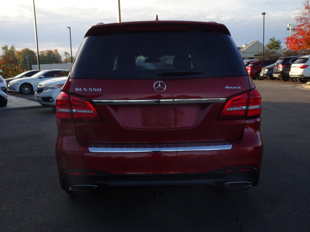 Used 2018 Mercedes-Benz GLS 550 4MATIC image 4