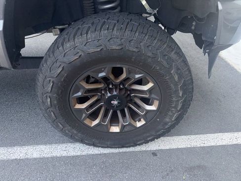 Used 2021 Ford F250 Lariat image 7