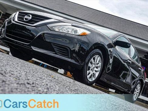 Used 2018 Nissan Altima 2.5 S w/ S Convenience Package FWD image 4