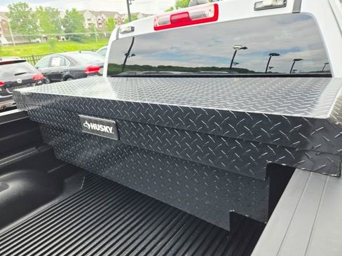 Used 2021 Chevrolet Colorado LT w/ Fleet Safety Package RWD image 10