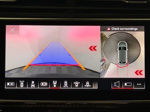 Used 2022 Audi SQ8 Prestige AWD/4WD image 19