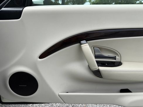 Used 2018 Maserati GranTurismo Sport RWD image 38