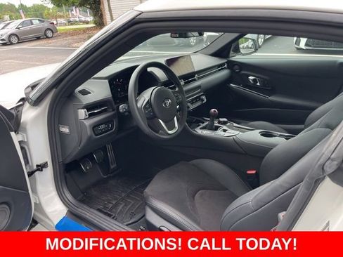 Used 2026 Toyota Supra w/ Driver Assist Package RWD image 6