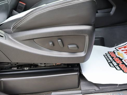 Used 2018 GMC Sierra 2500 Denali w/ Suspension Package, Off-Road image 41