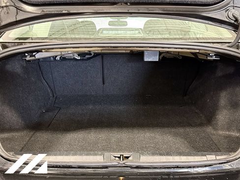 Used 2015 Subaru Legacy 2.5i Premium w/ Moonroof Package AWD/4WD image 26