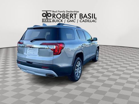 Used 2023 GMC Acadia SLT w/ Preferred Package AWD/4WD image 8