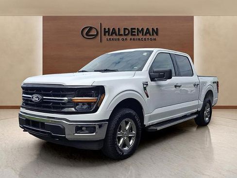 Used 2025 Ford F150 XLT w/ Equipment Group 301A Standard AWD/4WD image 3