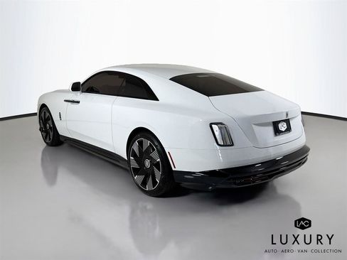 Used 2025 Rolls-Royce Spectre AWD/4WD image 8