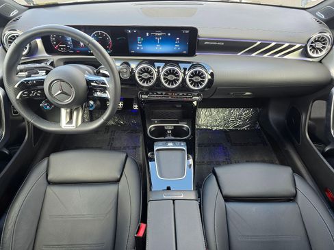 Used 2025 Mercedes-Benz CLA 35 AMG 4MATIC image 16