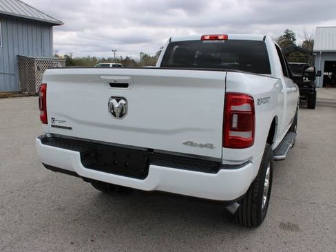 Used 2024 RAM 2500 Big Horn w/ Safety Group image 11