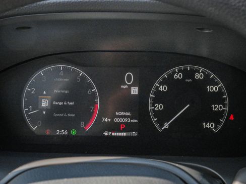 Certified 2025 Honda HR-V LX image 21