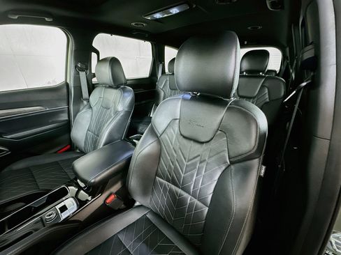Used 2024 Kia Telluride EX X-Line AWD/4WD image 21
