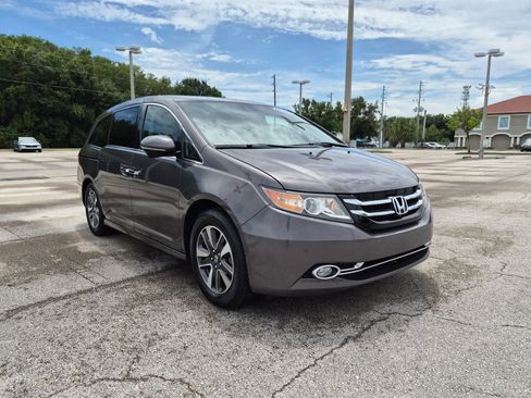 Used 2016 Honda Odyssey Touring Elite image 8