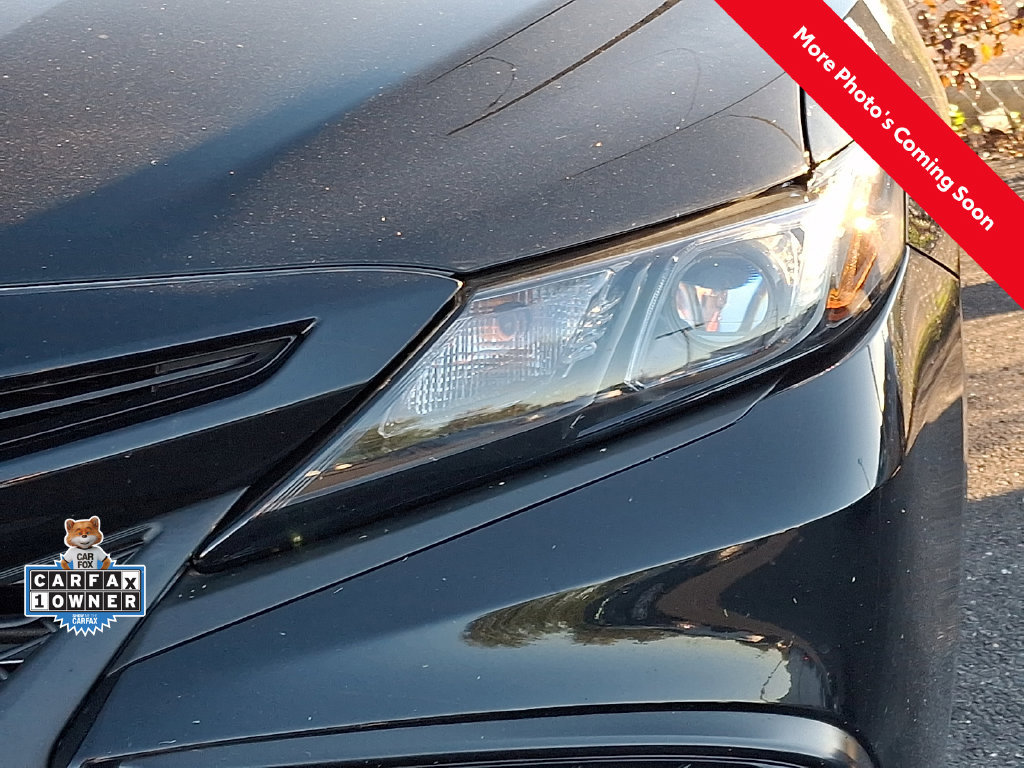 Used 2024 Toyota Camry SE w/ Cold Weather Package AWD/4WD image 9