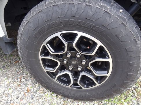 Certified 2021 Ford F150 XLT w/ Equipment Group 302A High image 13