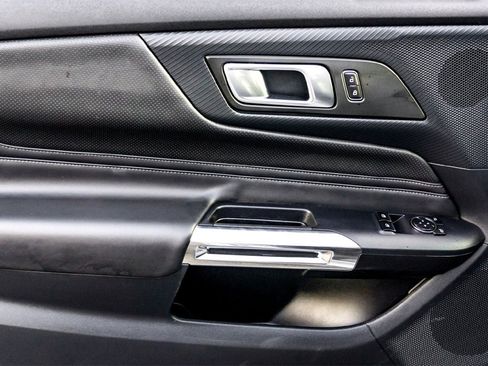 Used 2024 Ford Mustang Premium image 10