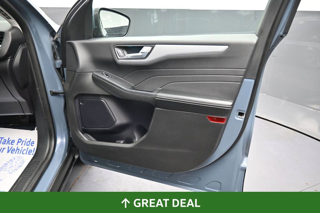Used 2024 Ford Escape Platinum AWD/4WD image 21