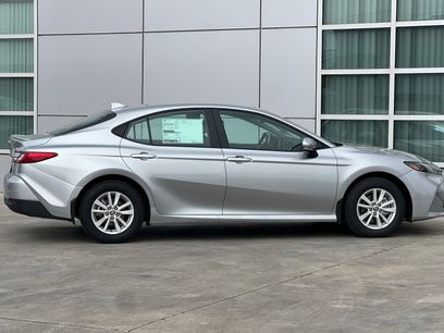 New 2026 Toyota Camry LE w/ Convenience Package