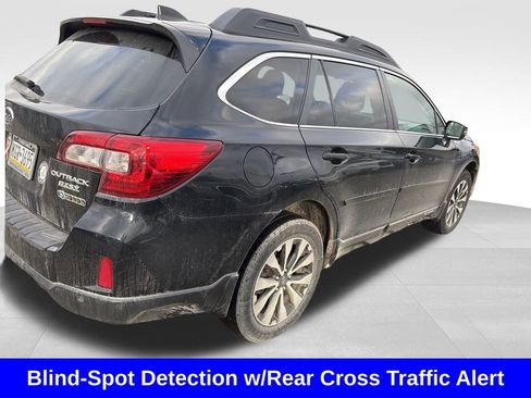 Used 2017 Subaru Outback 2.5i Limited image 6