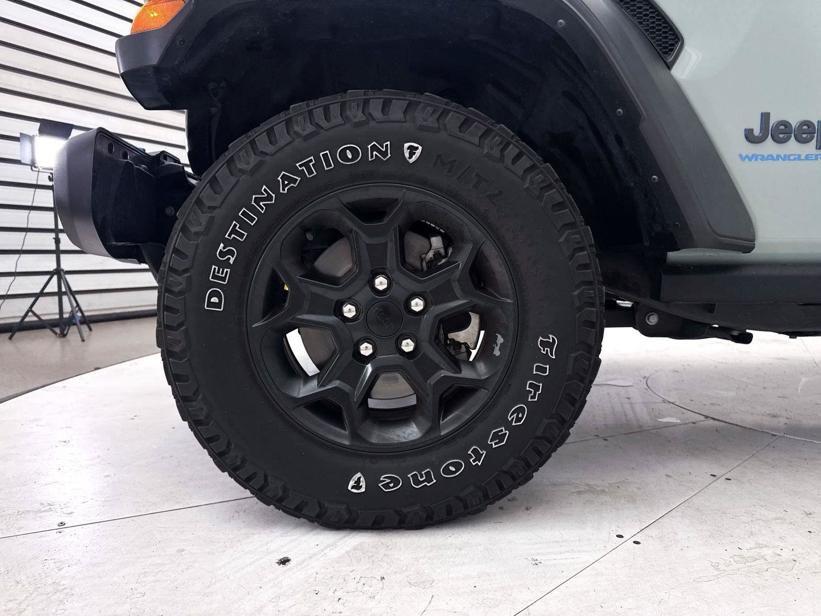 Used 2023 Jeep Wrangler Unlimited w/ Cold Weather Group AWD/4WD image 13