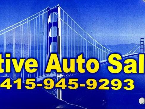 Used 2018 Jaguar XE Premium image 18