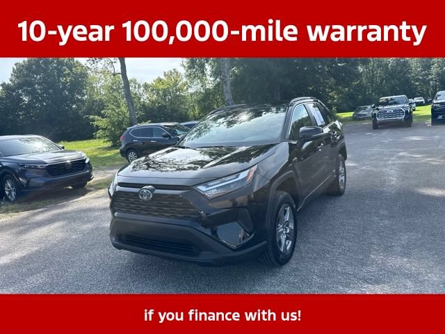 Used 2023 Toyota RAV4 LE AWD/4WD image 6