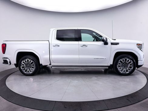 Used 2023 GMC Sierra 1500 Denali Ultimate AWD/4WD image 43