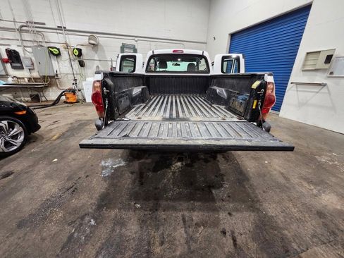 Used 2015 Toyota Tacoma 4x4 Access Cab image 19