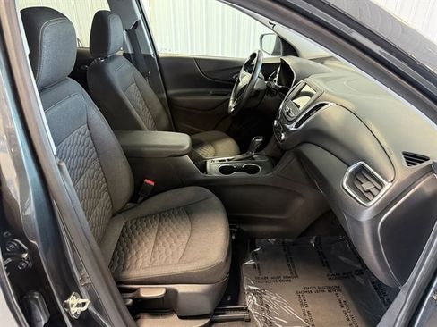 Used 2019 Chevrolet Equinox LT FWD image 26