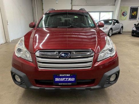 Used 2013 Subaru Outback 2.5i Premium AWD/4WD image 7
