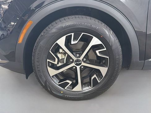Used 2023 Kia Sportage EX FWD image 32