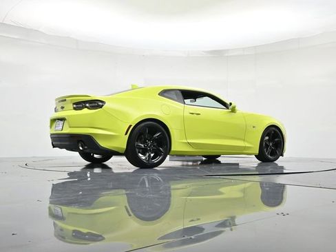 Used 2021 Chevrolet Camaro LT w/ RS Package image 28