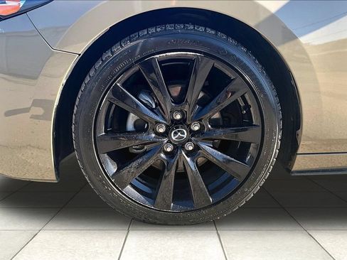 Used 2024 MAZDA MAZDA3 s AWD/4WD image 9