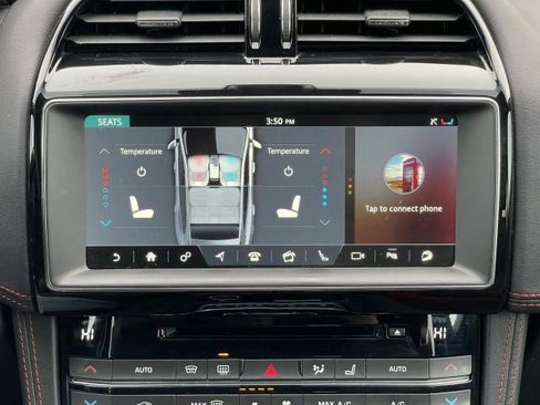 Used 2019 Jaguar F-PACE S image 27