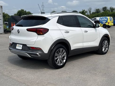 Used 2022 Buick Encore GX Essence w/ Advanced Technology Package FWD image 3