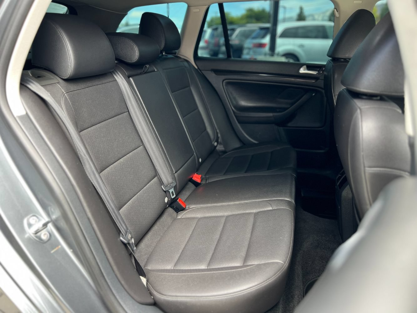 Used 2014 Volkswagen Jetta TDI FWD image 24