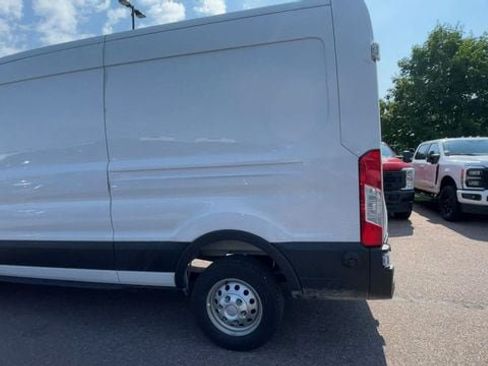 New 2026 Ford Transit 250 148 Medium Roof Extended AWD image 4