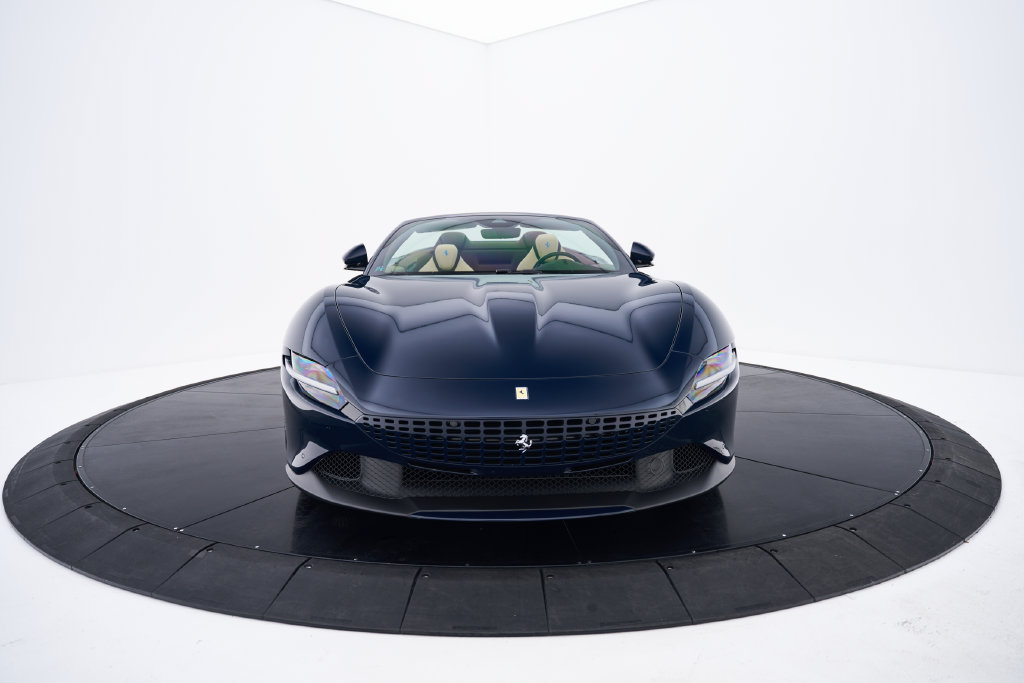 Used 2025 Ferrari Roma Spider RWD image 29