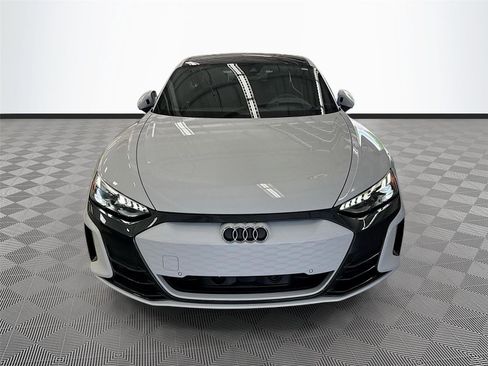 Used 2023 Audi e-tron GT Prestige w/ Prestige Package AWD/4WD image 2