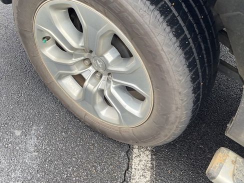 Used 2020 RAM 1500 Big Horn image 7