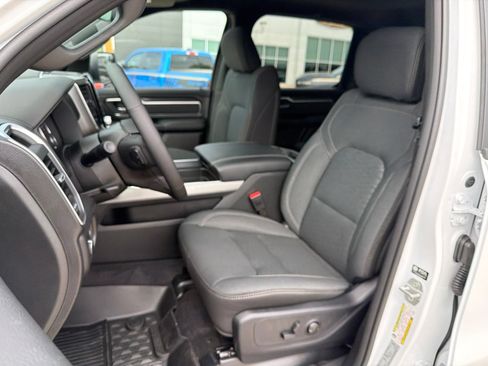 New 2027 RAM 1500 4x4 Crew Cab image 14
