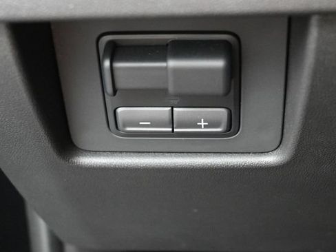 Used 2025 GMC Canyon Denali w/ LPO, Denali Black Edition AWD/4WD image 15