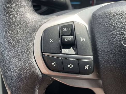 Certified 2024 Ford Explorer XLT RWD image 26