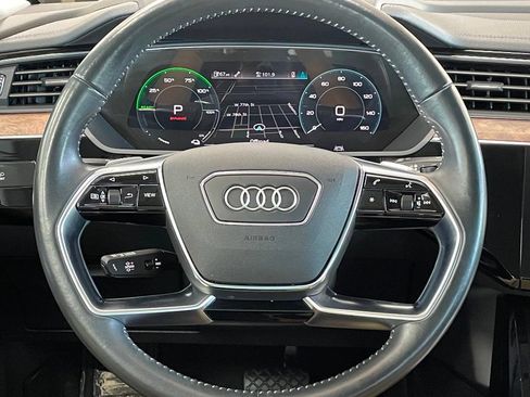 Used 2019 Audi e-tron Premium Plus AWD/4WD image 28