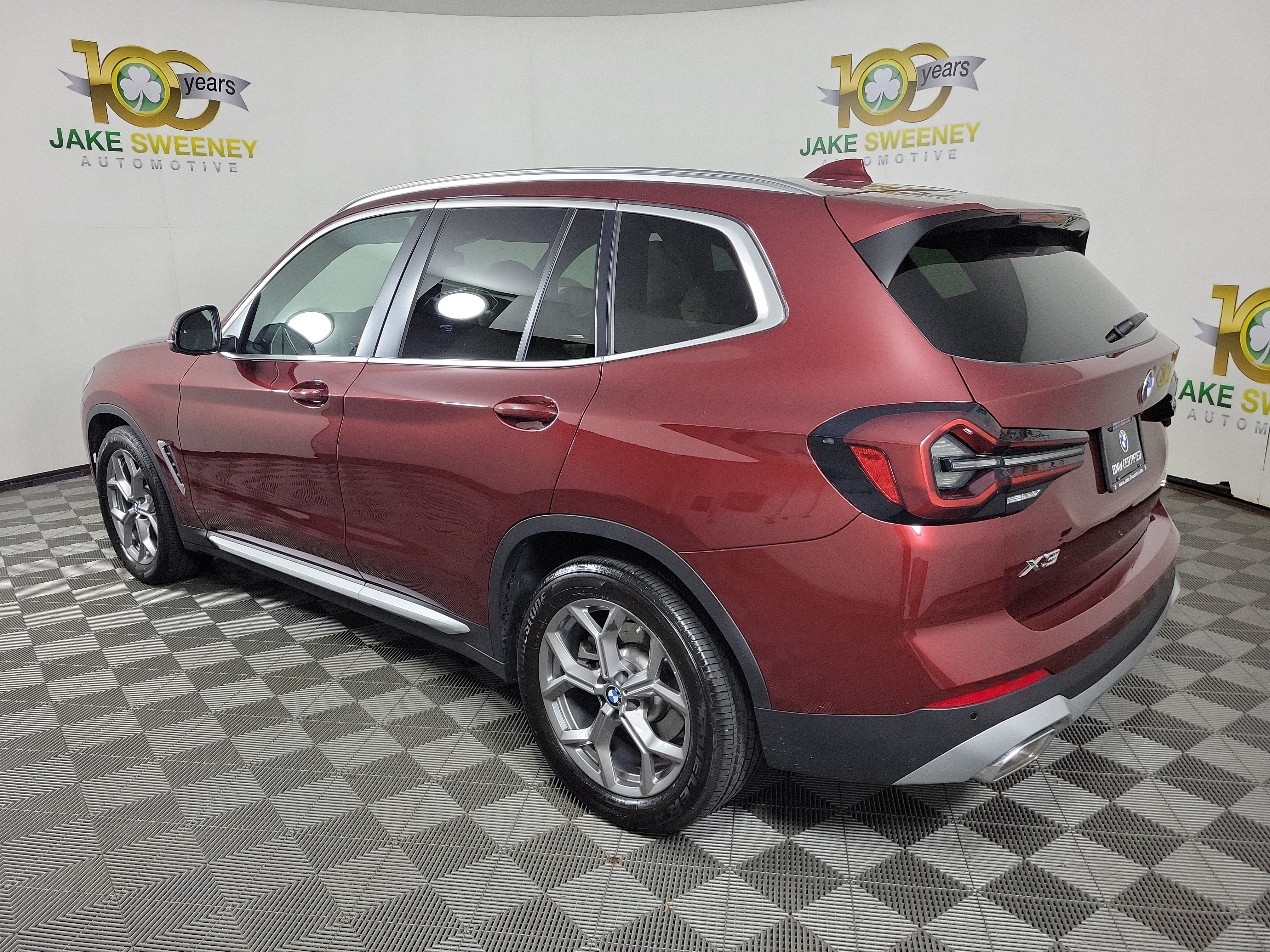 Certified 2024 BMW X3 sDrive30i w/ Premium Package RWD image 5