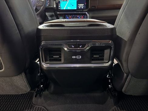 Used 2024 GMC Sierra 1500 Denali Ultimate AWD/4WD image 21